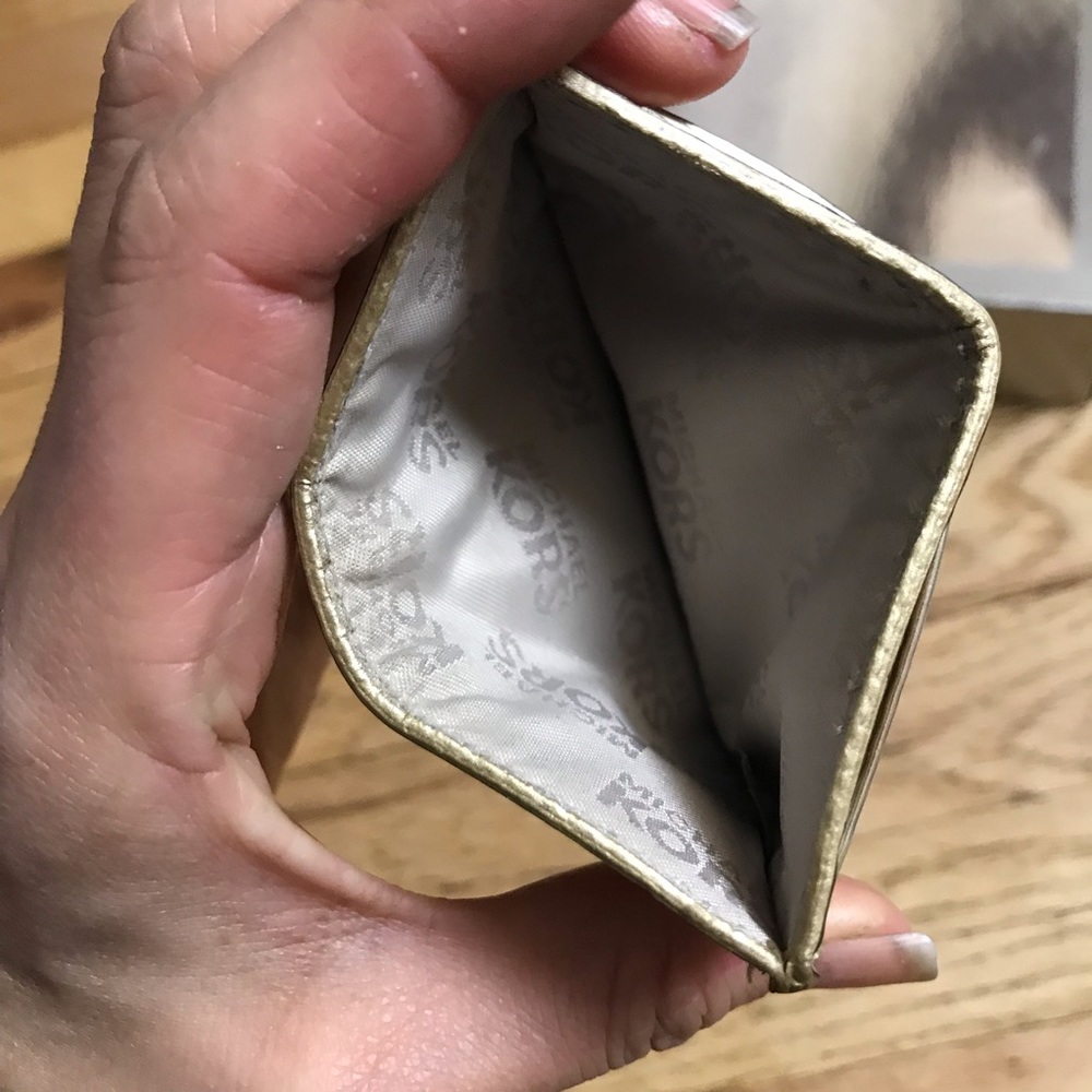 Card case - Picture 4 of 4